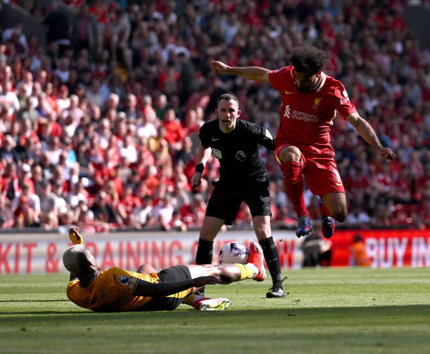 talkSPORT：即将执教皇马的哈维-阿隆索有意签下赫伊森.